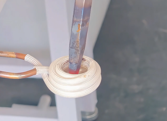 金屬加熱新方式，高頻加熱機使用全過程！