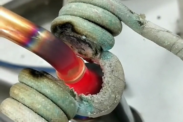不鏽鋼管和銅管釺焊在一起，異種金屬焊接用高頻焊機