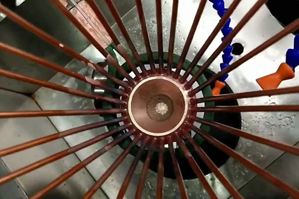 高頻釺焊機，多孔分配器接頭銅管焊接設備
