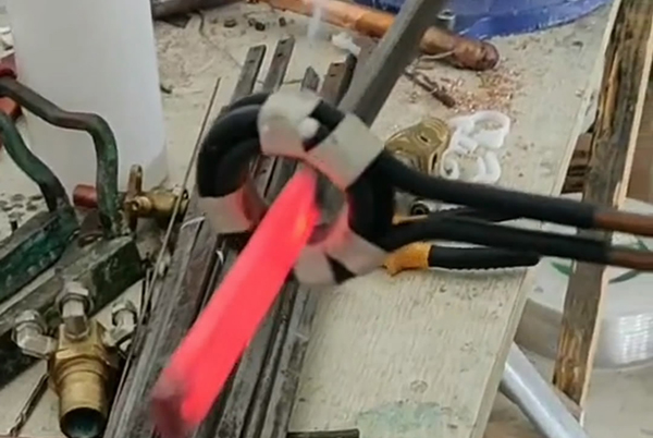 定期銅管退火設備維護保養(圖1)